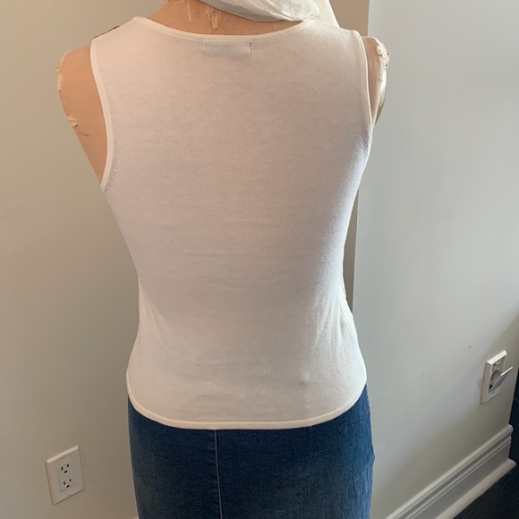 Bandolera cream fine knit tank top with wood and sequin beading. Lightly worn - Picture 3 of 6